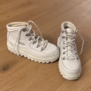 Skechers Shindigs Renegade High Top Sneaker